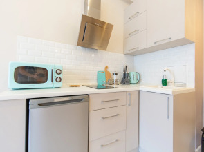 Апартаменты Море Апартаментов на Плотинной 2-7