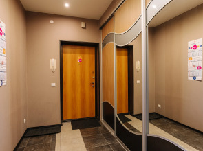 Апартаменты 9 ночей с видом на речку на Коммунальной 1