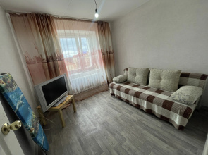 Na Ordzhonikidze, D.14 Flat