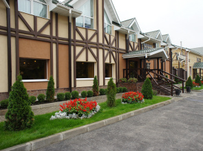 Atrium Hotel