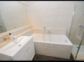 Апартаменты в центре «кинотеатр для двоих»