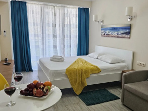 OB-1221 vozle parka Leha i Marii Kachinskih Apartments
