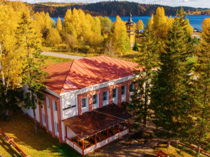 Отель Карлен