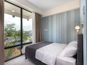 Brooch Boutique Hotel