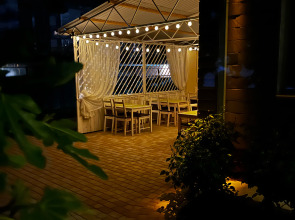 Na Pontiyskoy 16 Guest House