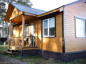 Dom U Lesa Guest house