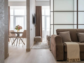 Апартаменты RED APARTMENTS Светлана Парк Офелия
