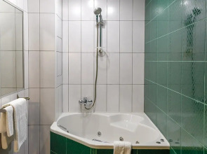 Апартаменты OnTheIsland byApartica