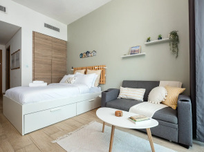 Апартаменты Welcome Home in Studio One Tower Студия