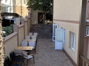 Dezhavyu Guest house