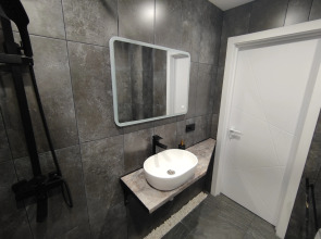 Квартира Уютная студия с дизайнерским ремонтом на ул. Мира