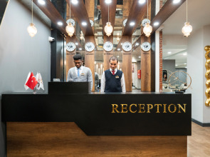 Отель Monezza Hotel