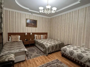 Отель Sarbon