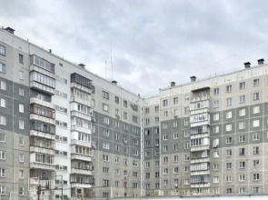 Апартаменты на Салютной, 21