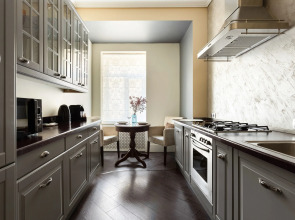 Апартаменты с Видом на Дом Книги и Казанский собор