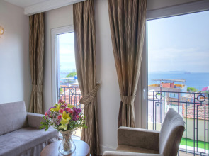 Отель Aren Suites