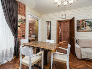 Апартаменты SREDNYAYA PODYACHESKAYA 6 APARTMENTS Просторные трехкомнатные апартаменты Park Lane Inn для 3-х взрослых