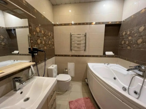 Отель Автор