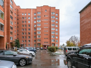 Апартаменты Титова 198/1