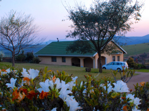 Thaba Tsweni Lodge and Safaris Apartments