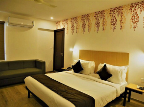 Vishnu Paradise Hotel