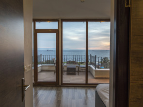 Хостел Bucoleon