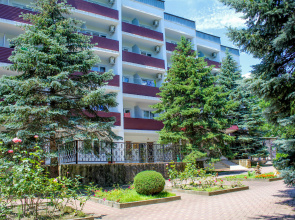 Yuzhny Hotel