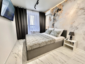Devyat Yardov Deluxe Apartment