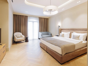 Апарт-отель Four Seasons