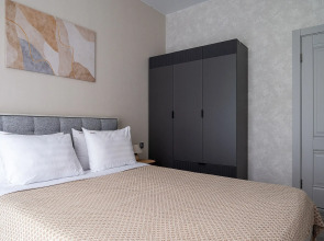 Апартаменты Red Apartments Арт Лайт Сити Форд