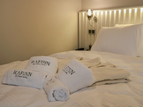 Отель Rafinn Hotel