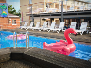 Отель Лотос