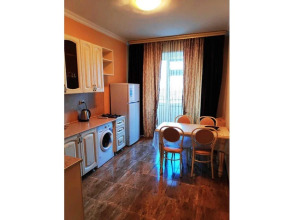 Апартаменты КвартОтель на М.Горького 85Б 16