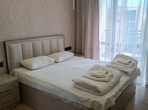 Апартаменты RentInnYerevan 16 Yeznik Koghbatsi street