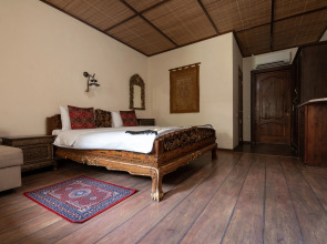 Отель Оазис-Тай