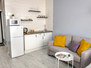 TopHouse на Брянской 18 студия