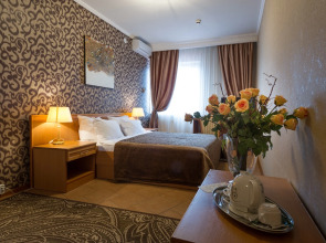 Отель Новый