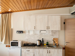 Отель Galapera Hotel