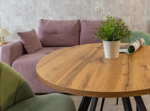 Апартаменты Просторная студия в центре на ул. Горького 23а Сова-Дом