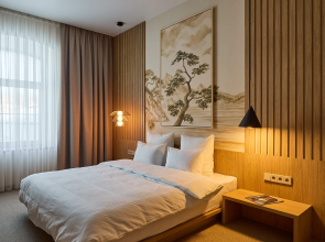 Dzen Hotel