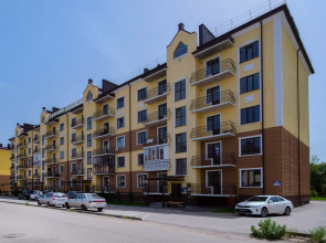 Квартира ПосуткаРу Очаровательная 16 Парк Культуры, Питьевая галерея и Рынок