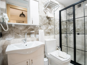 Отель Galapera Hotel