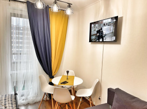 Квартира Loft Studio on Komendantskiy