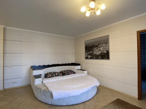 Апартаменты Трехгорный 24