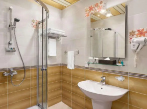 Отель Days Baku