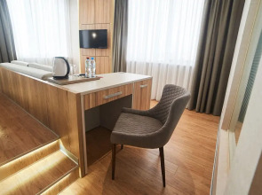 Отель F911 Яхт Клуб