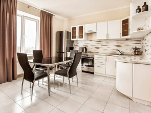 ZebraHome s vidom na Volgu i les Apartments