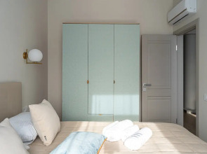 Апартаменты с отдельной спальней на Большой Покровской (до 4х гостей)