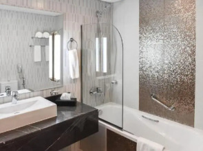 Vision Imperial Hotel