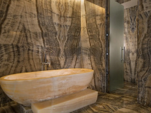 Отель Al Habtoor Palace